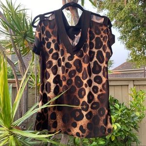 Leopard print top